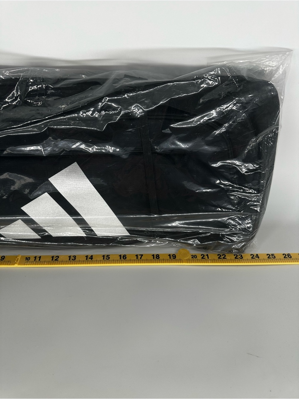 New Adidas Defender 5 Medium Duffel Bag - Picture 8 of 8